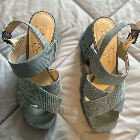 Jessica Simpson Nellenie Sandal - Picture 5 of 9